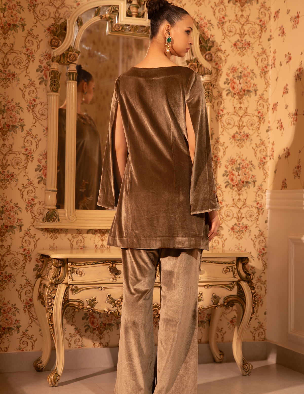 Gold Baroque Velvet Cape With Trousers
