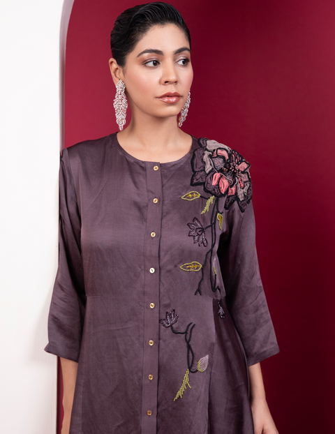 Structured Asymmetric Tunic With Side Bias Flare & Straight Pants