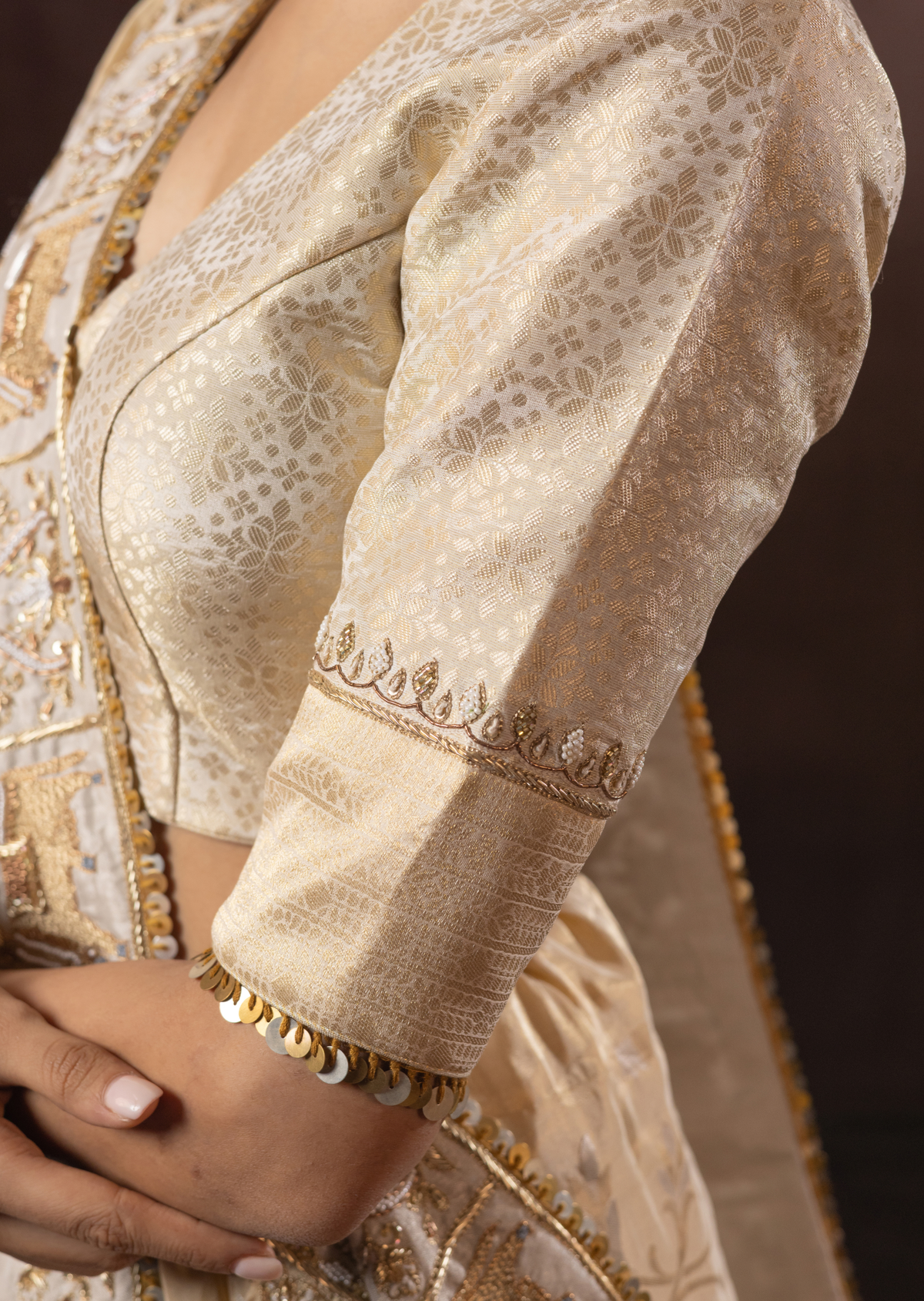 Regal Gold-Silver Banarasi Tissue Pichwai Inspired Saree