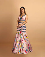 Desi Vedesi Lehenga