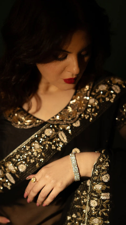 Black Hand Embroidered Saree Organza And Matching Floral Embroidered Blouse -Set of 2
