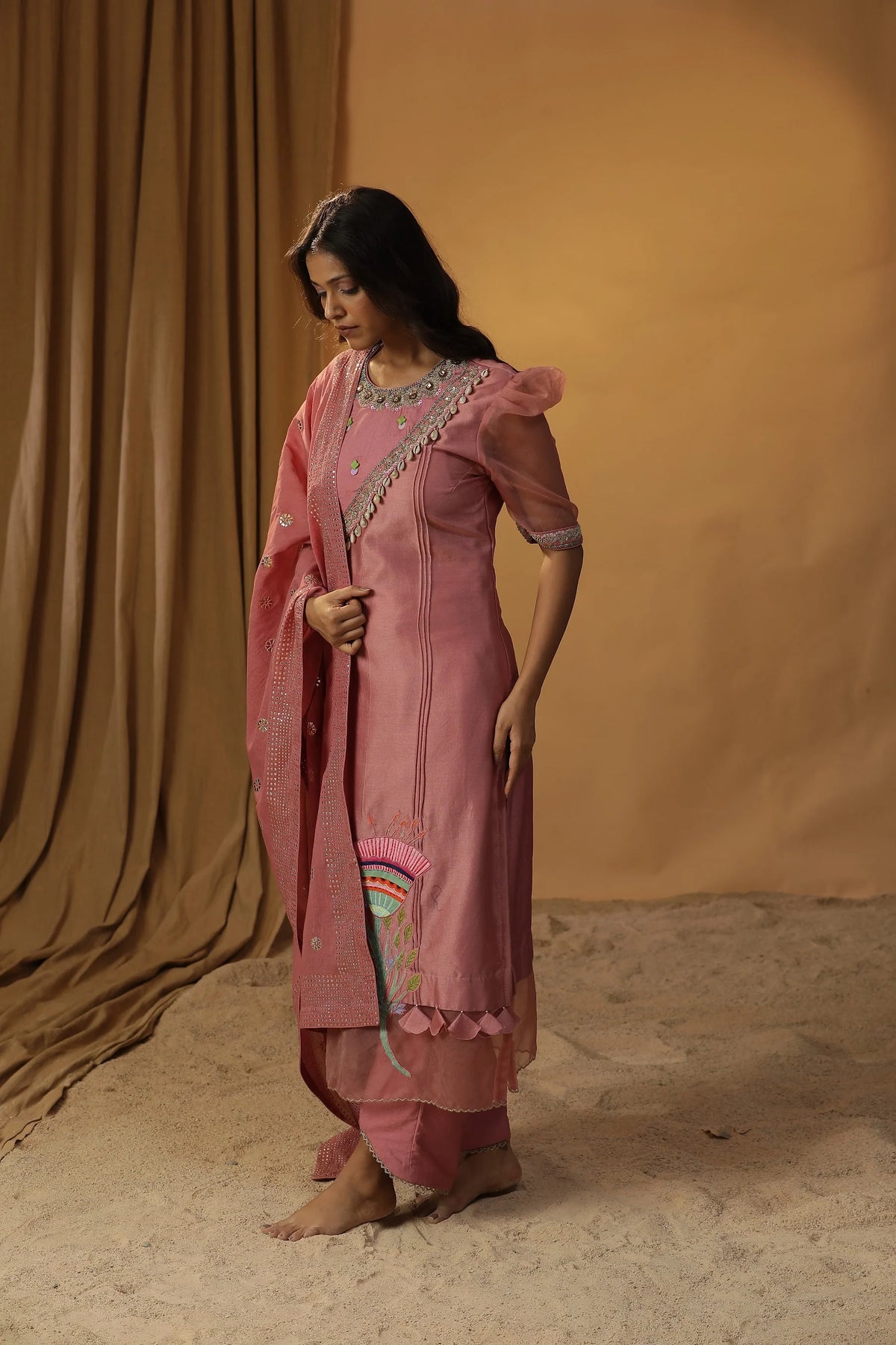 Canyon Rose Bell Flower Handpainted Suit Set