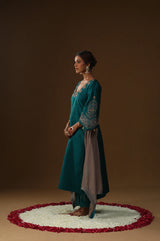 Ambar Phool Embroidered Suit Set