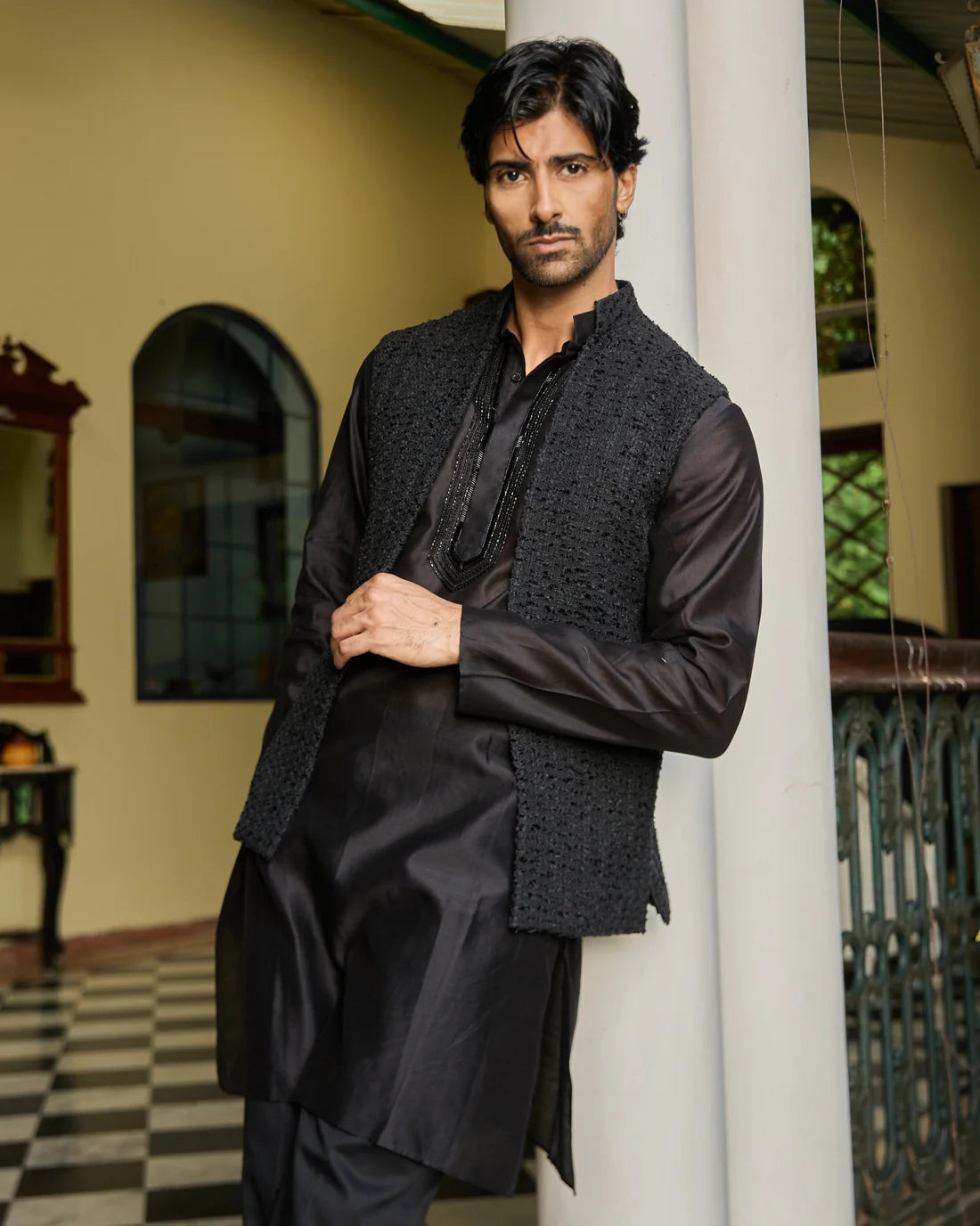 Zoravar Kurta And Jacket Set