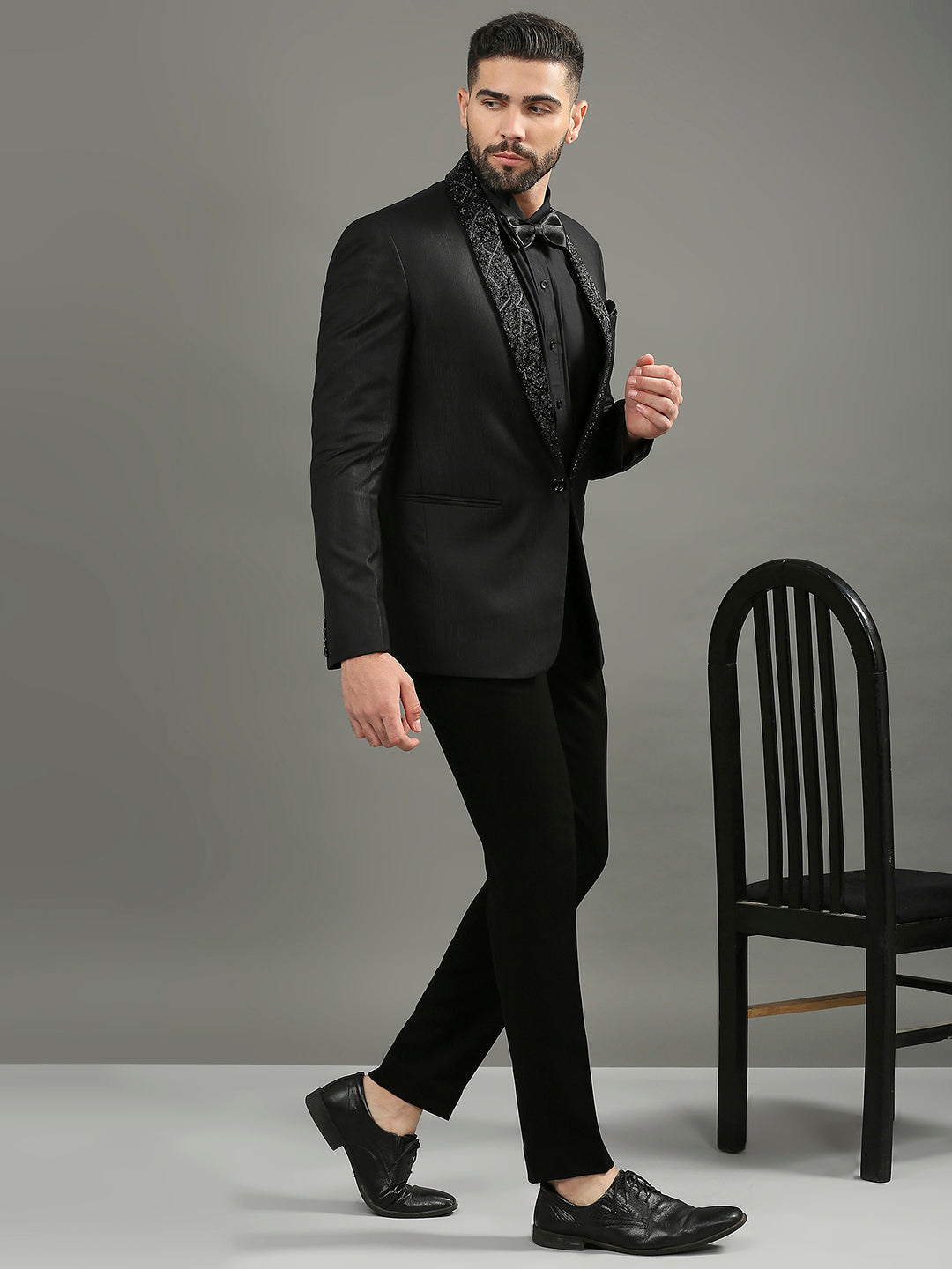 Embroidered Lapel Tuxedo Set