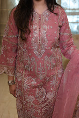 Pakistani Suit Set