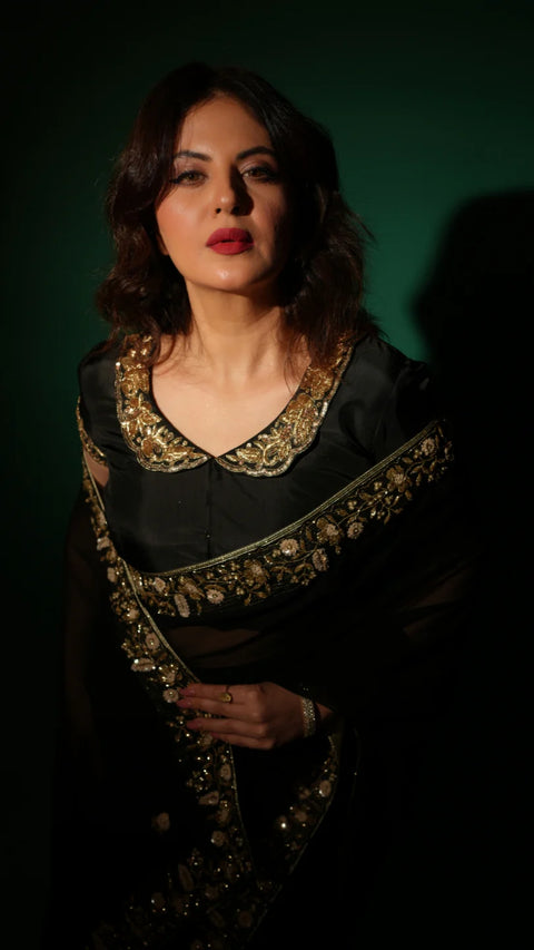Black Hand Embroidered Saree Organza And Matching Floral Embroidered Blouse -Set of 2