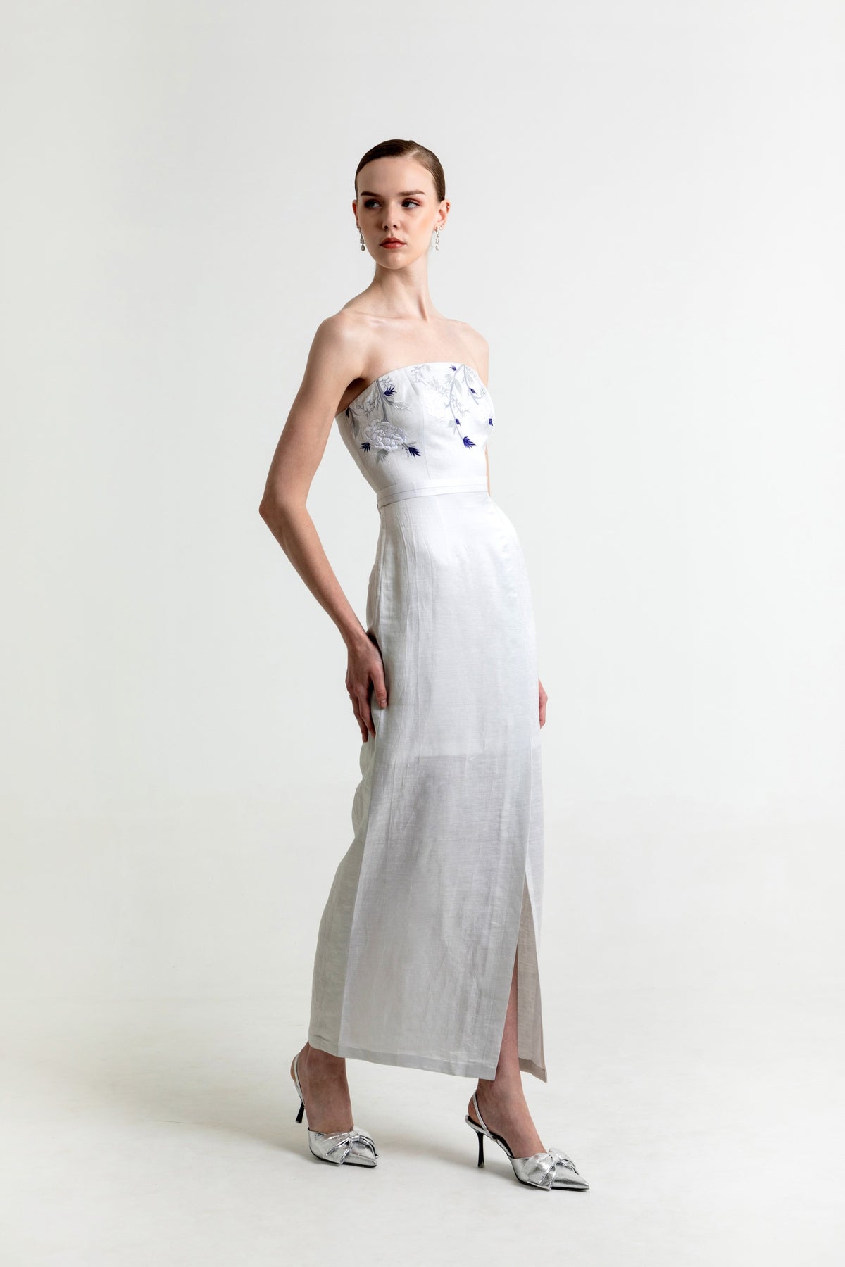 Avaia Gown