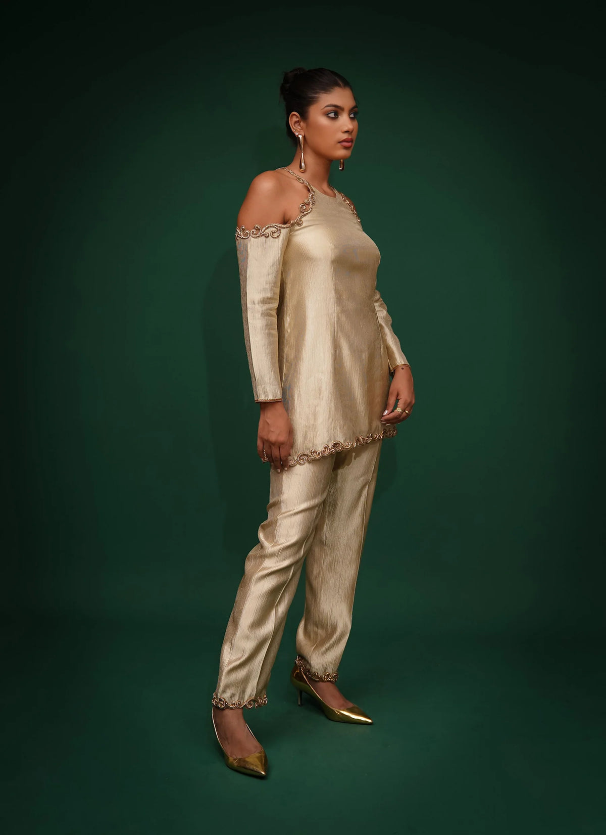 Green Hand Embroidred Cut-Shoulder Co-Ord Set