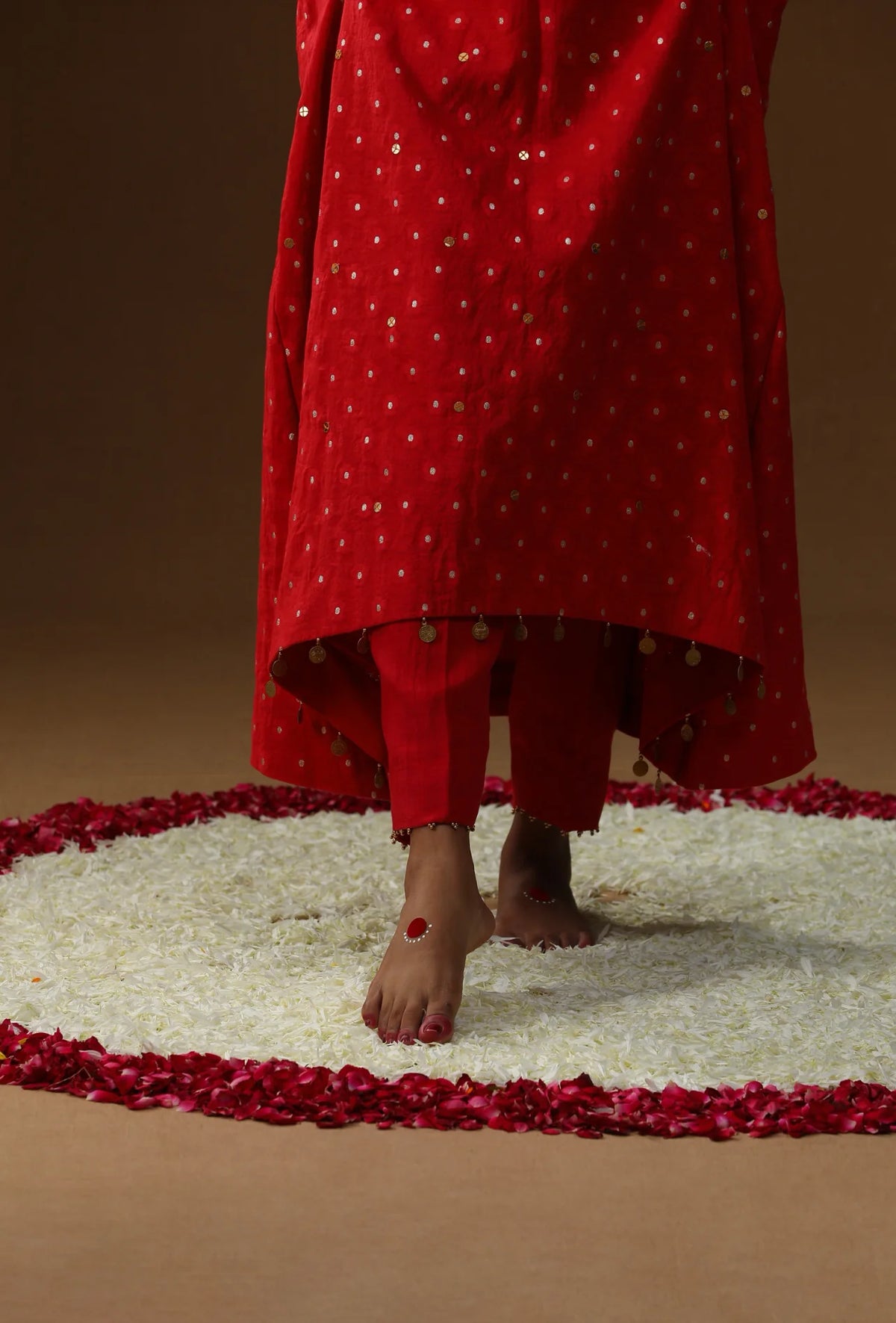 Laal Rooh Embroidered Suit Set