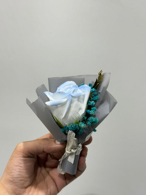 Love Infinite Mini Bouquet