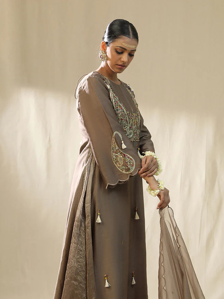 Mocha Ambi A Line Suit Set,Dori Zardozi Resham