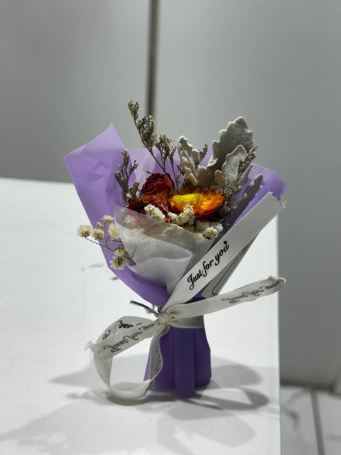 Love Infinite Mini Bouquet