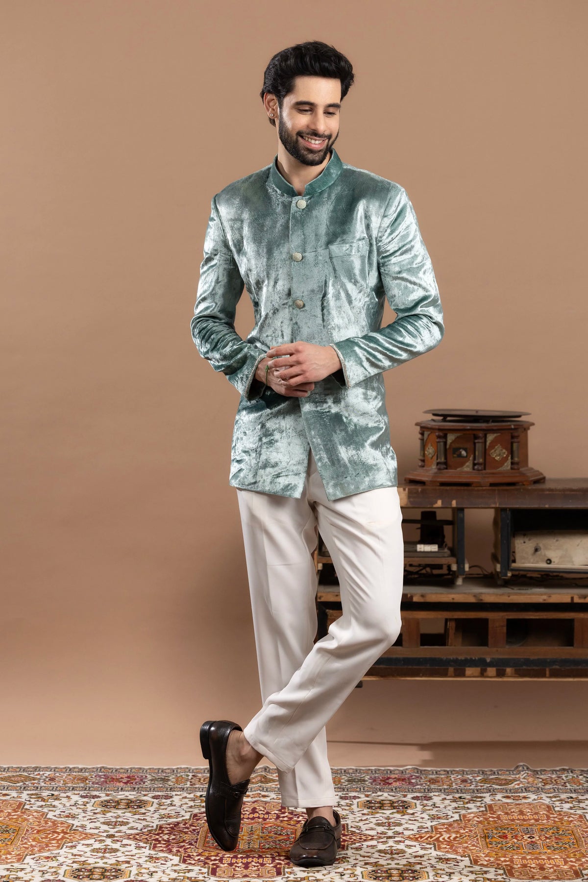 Velvet Jodhpuri