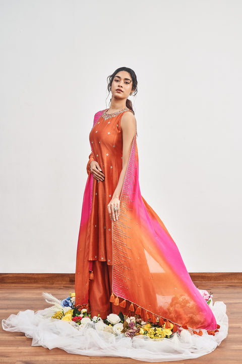 Burnt Orange Kalidaar Set with Burnt Orange x Hot Pink Shaded Satin Organza Dupatta