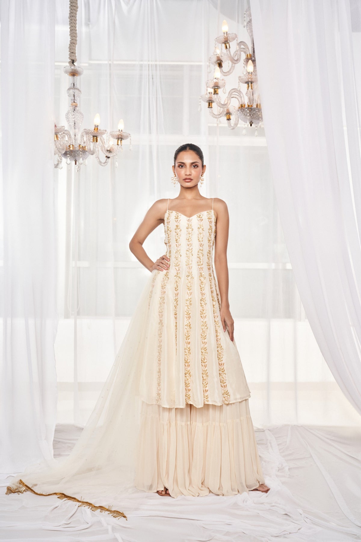 Ivory Kalidar Set