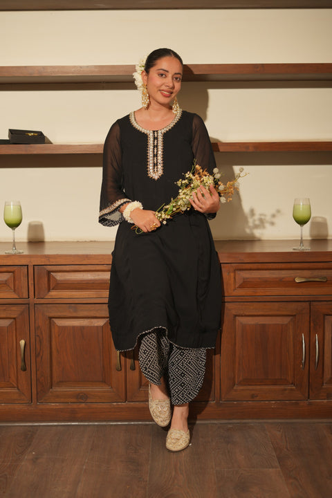 Black Mirror Bandhani Coord Set