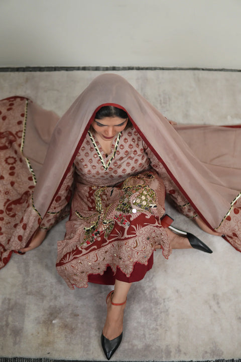 Gulkand Nayika Kalamkari Embroidered Kurta Set