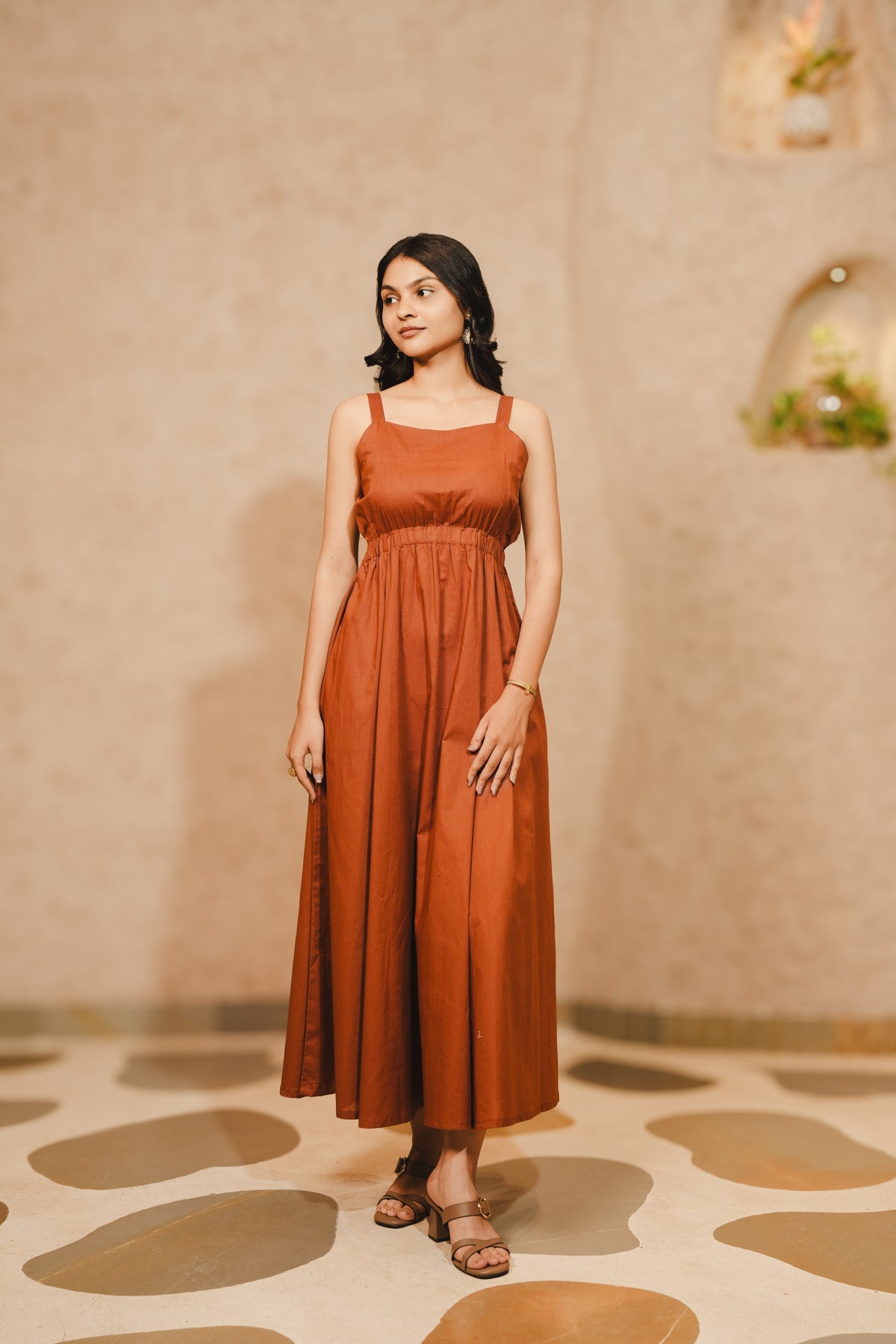 HAZELNUT HAZE DRESS
