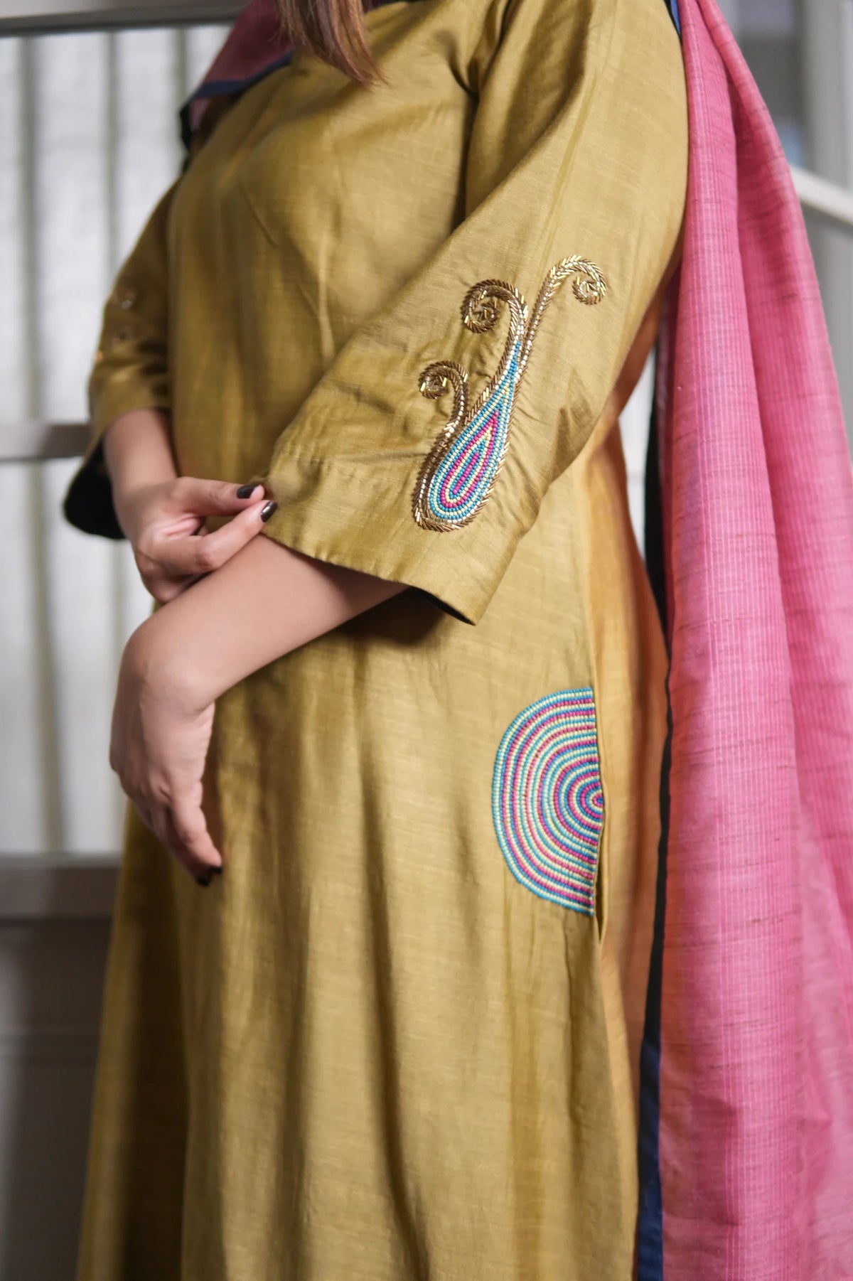 Sunehri Maati – Handwoven Mustard Kurta And Farshi Shalwar Set