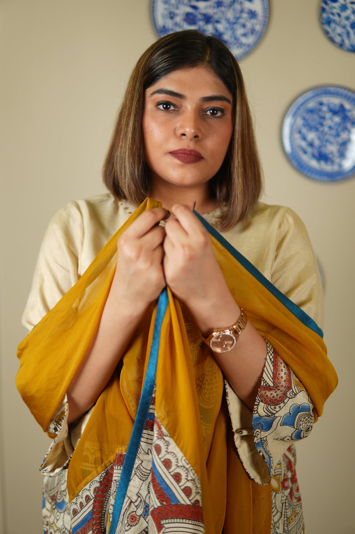 Neel Kesar Short Kurta Set