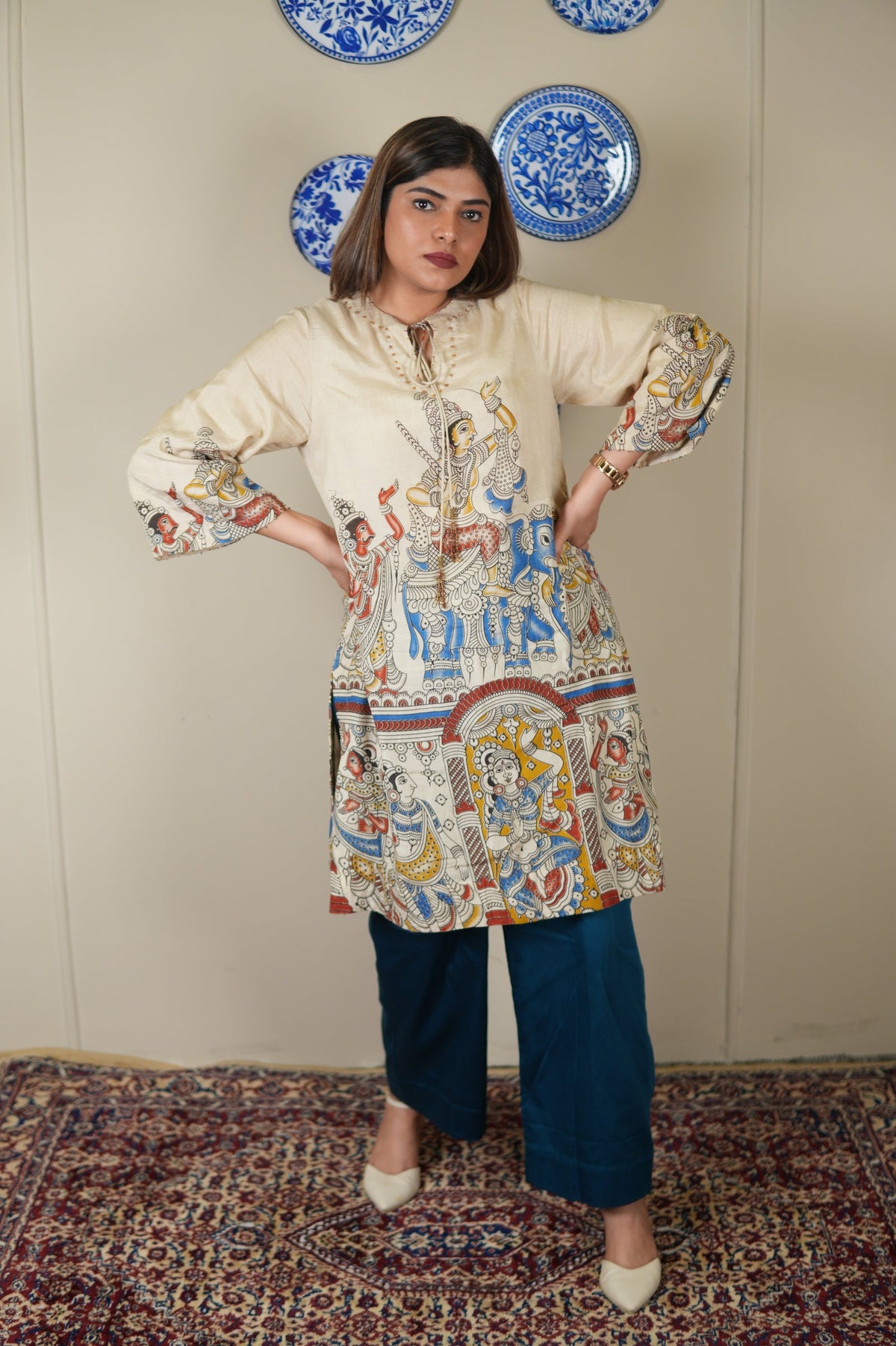 Neel Kesar Short Kurta Set