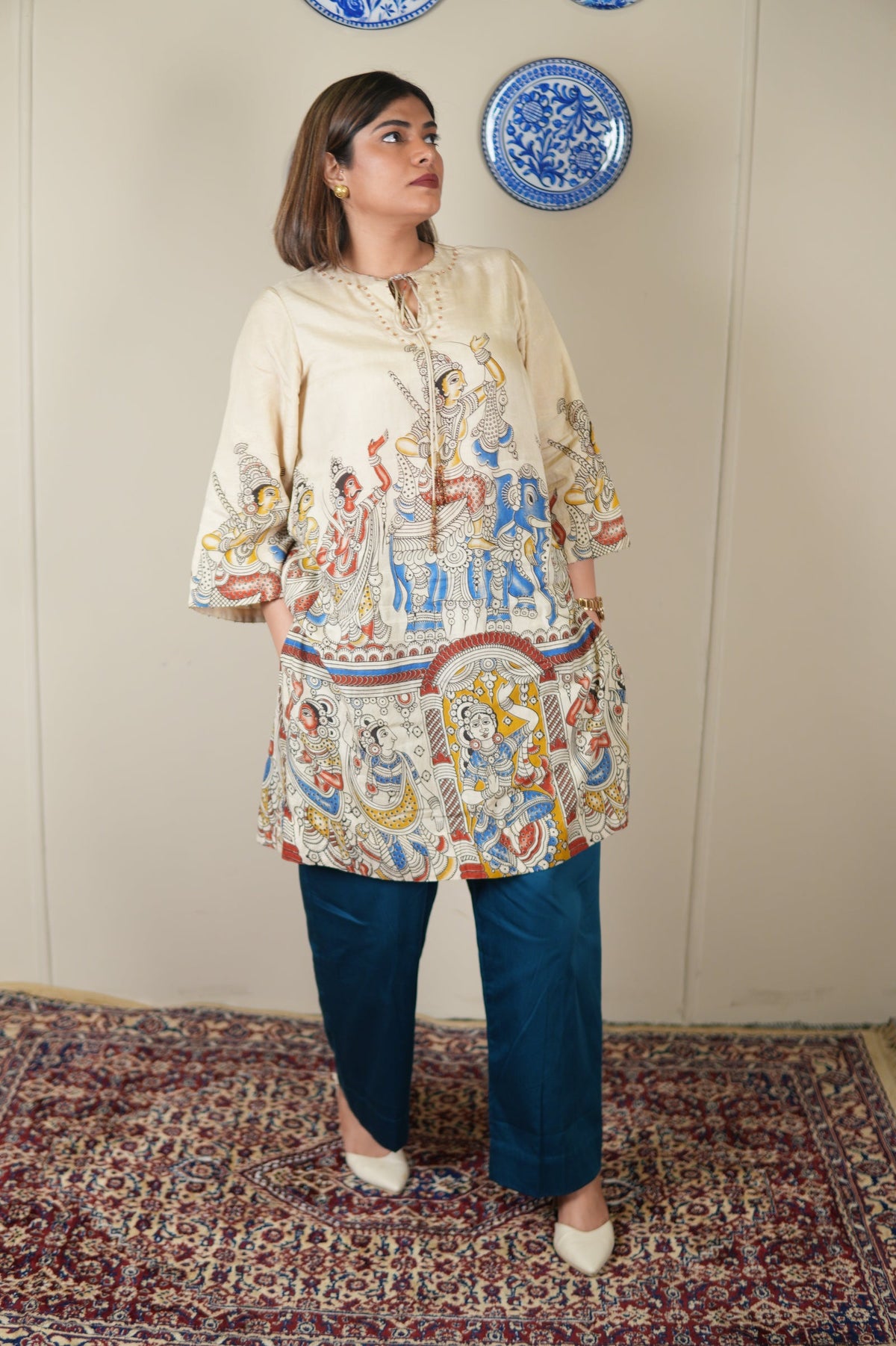 Neel Kesar Short Kurta Set