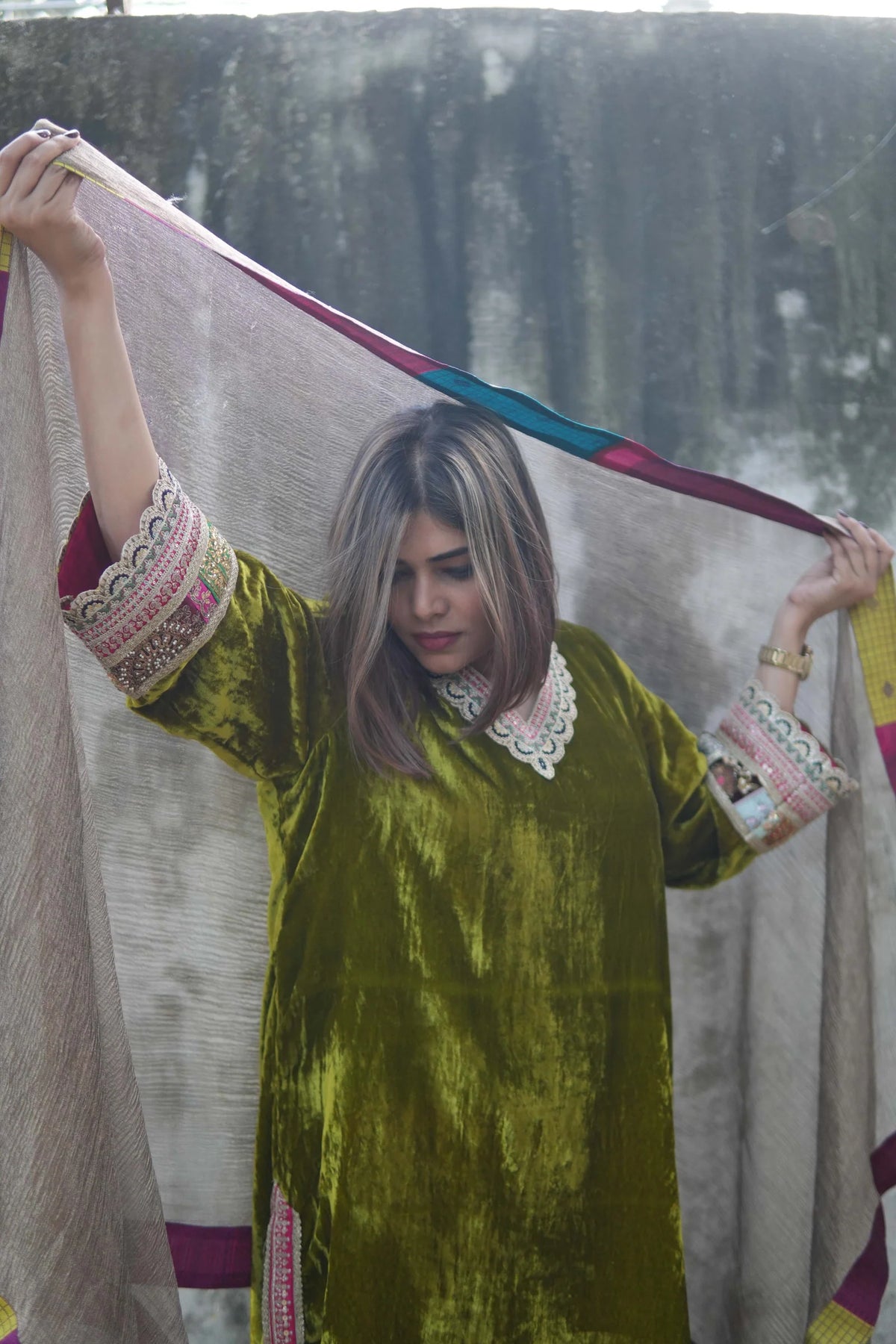 Khaas Dhoop Velvet Suit