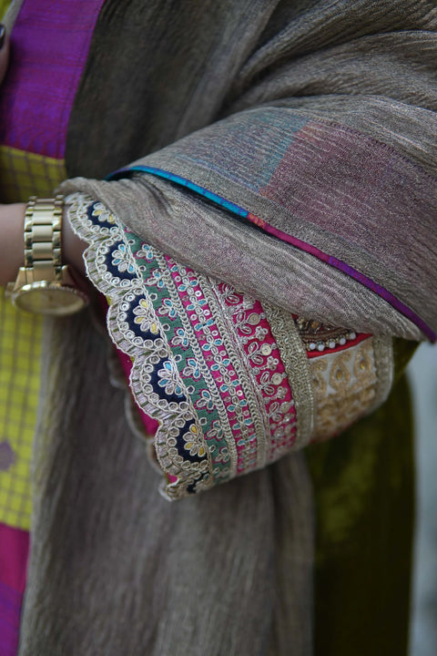 Khaas Dhoop Velvet Suit