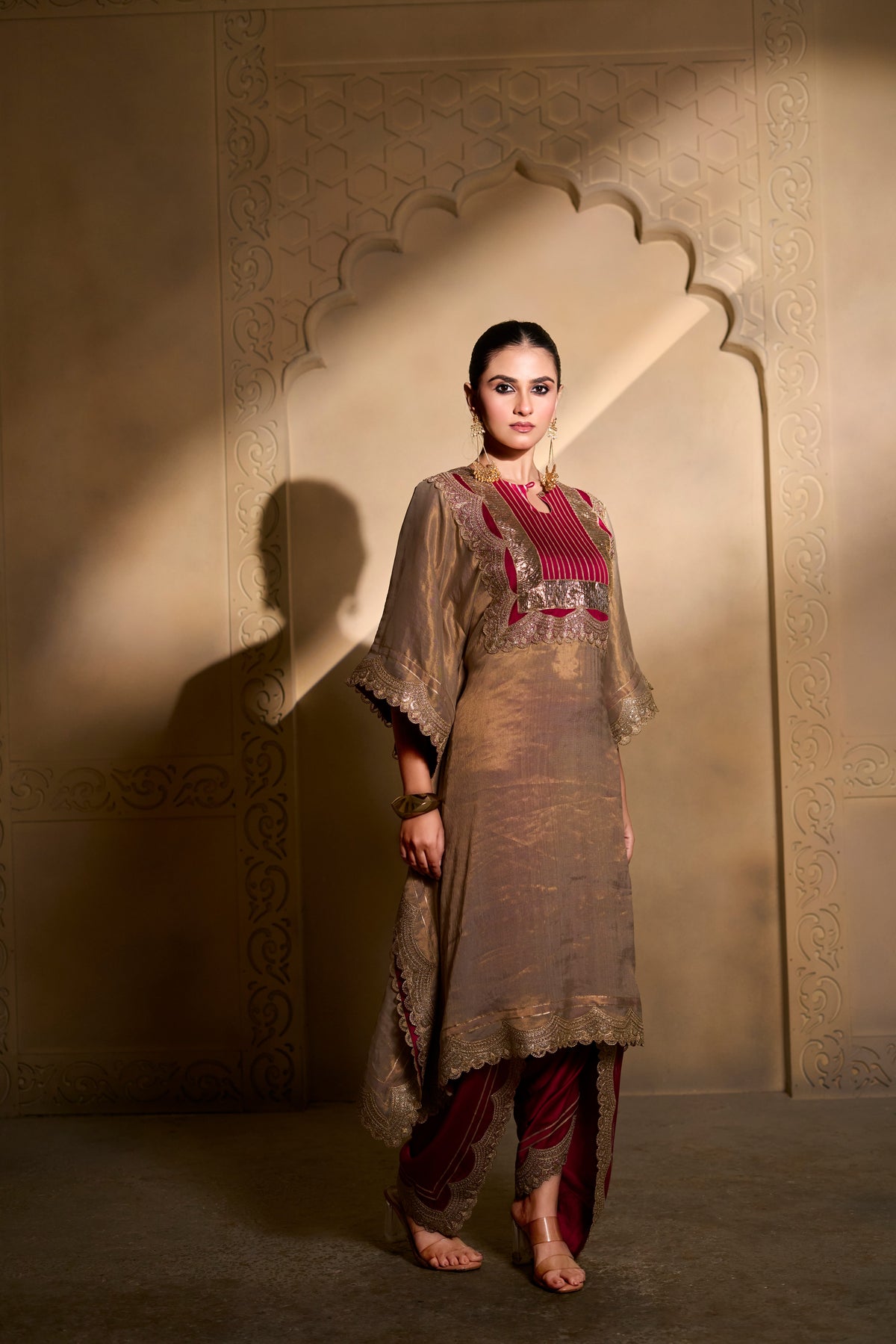Dusted Gols Roseine Kaftan Set