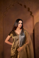 Vault and Metal Fling kurta set with dupatta