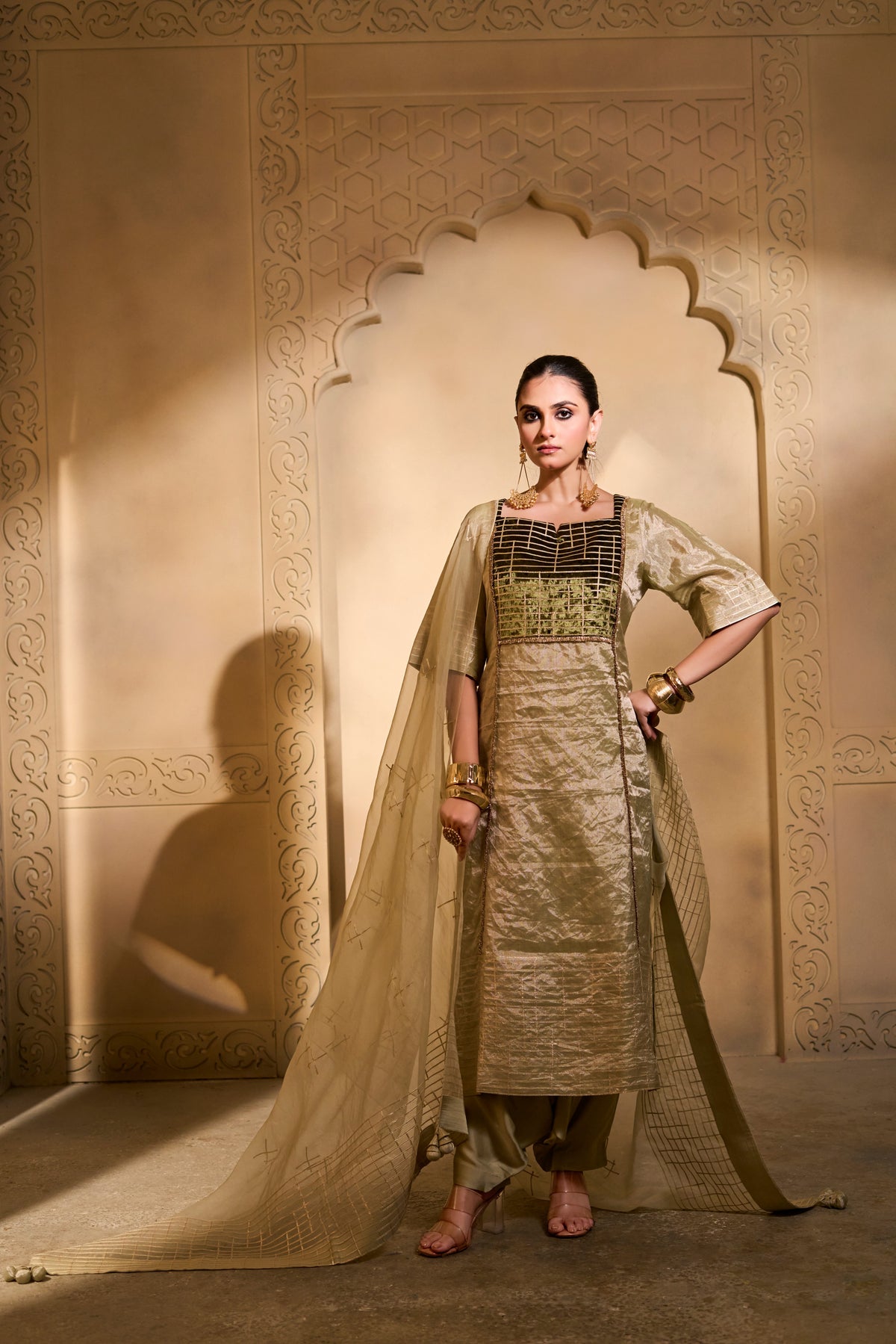 Verdant Gleam Tunic Set