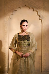 Verdant Gleam Tunic Set