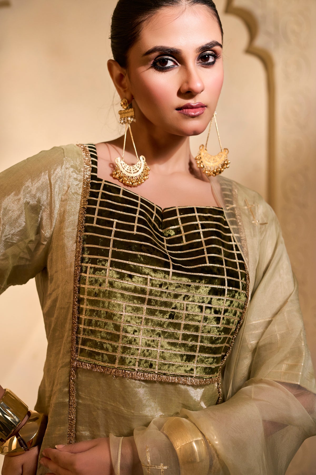 Verdant Gleam Tunic Set