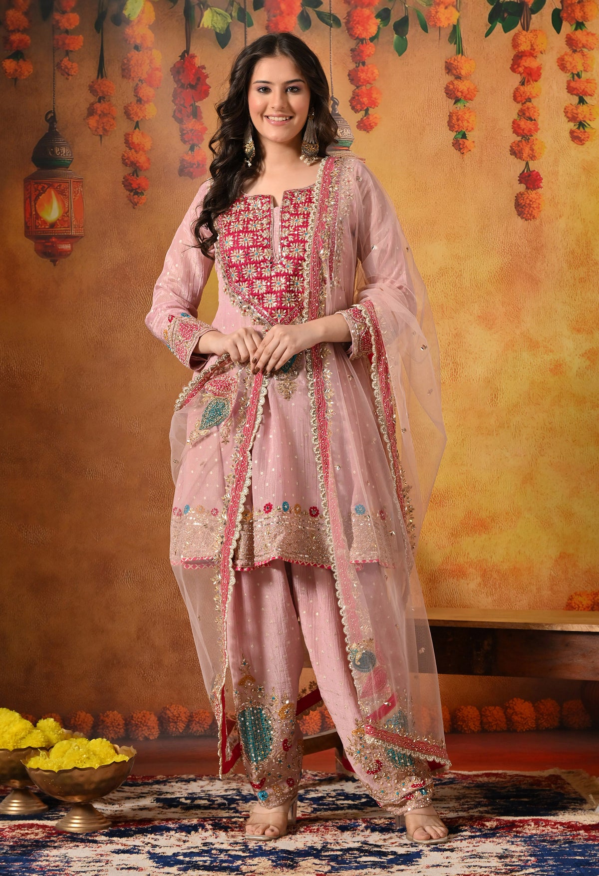 Onion Pink Zardozi Embroidered Banarasi Crushed Tissue Kurta Set with Farshi Salwar