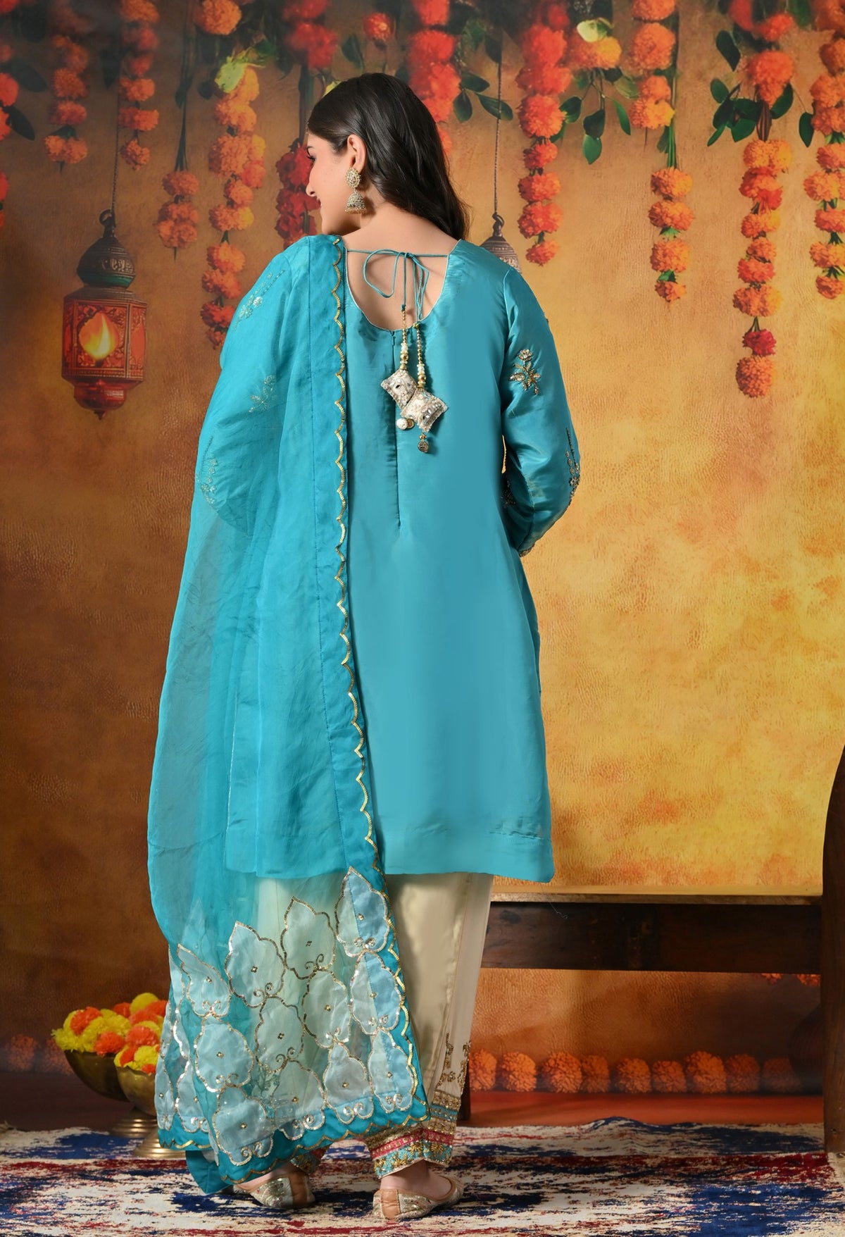 Radiant Firozi silk Kurta Set