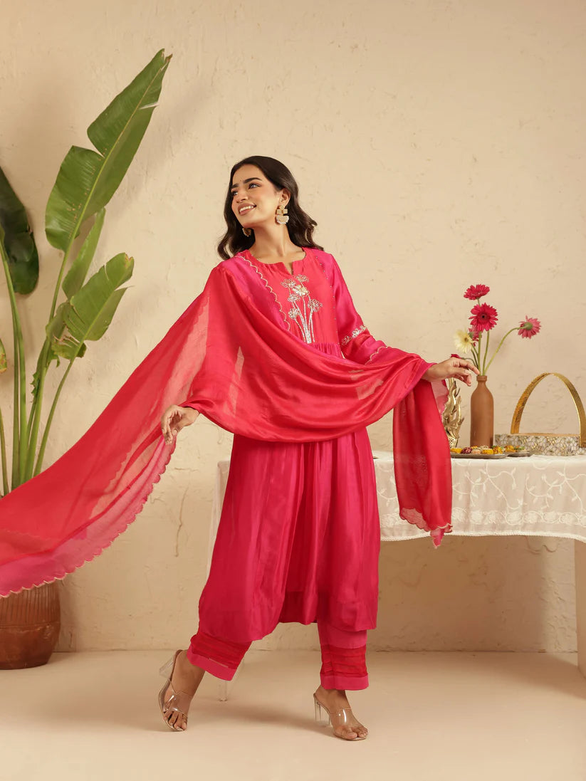 Rani Suit Set with Sleeve Detailing