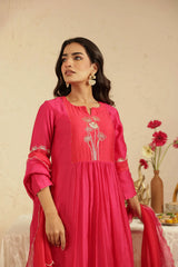 Rani Suit Set with Sleeve Detailing