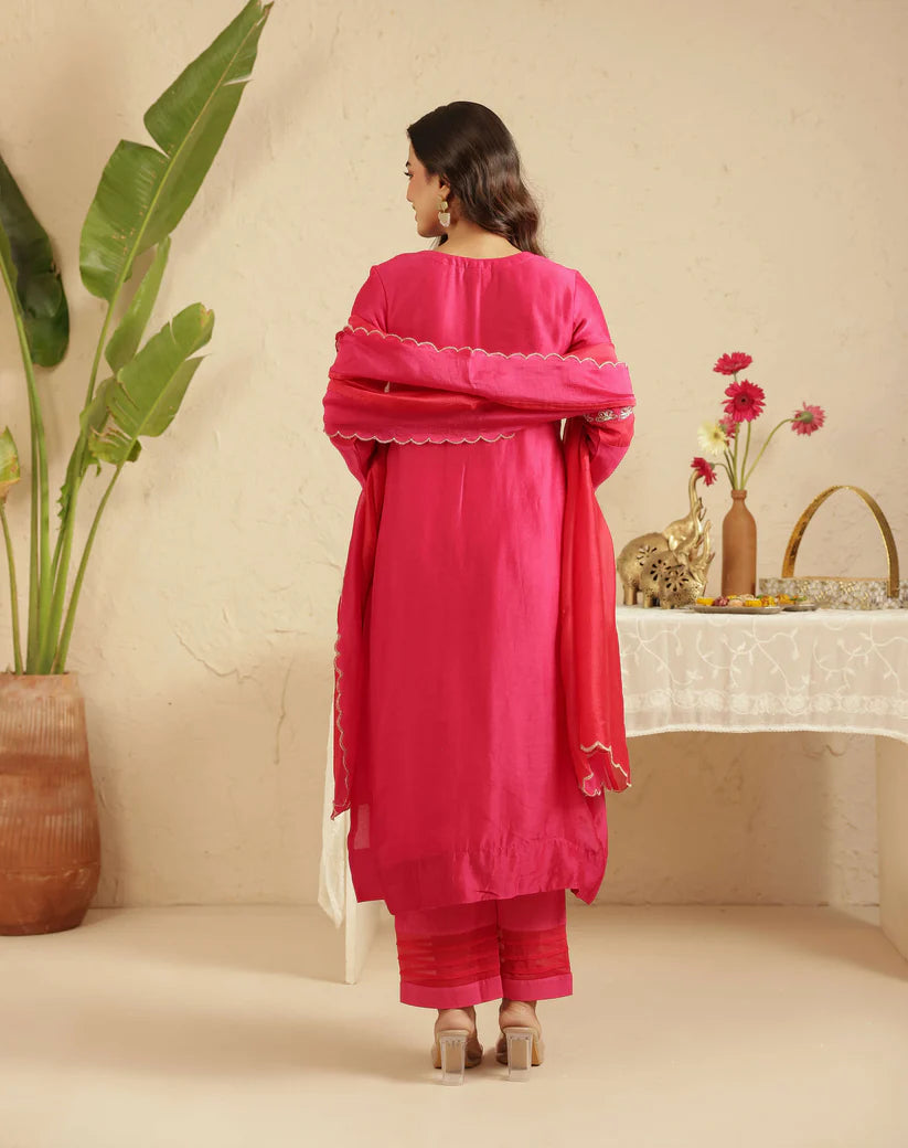 Rani Suit Set with Sleeve Detailing