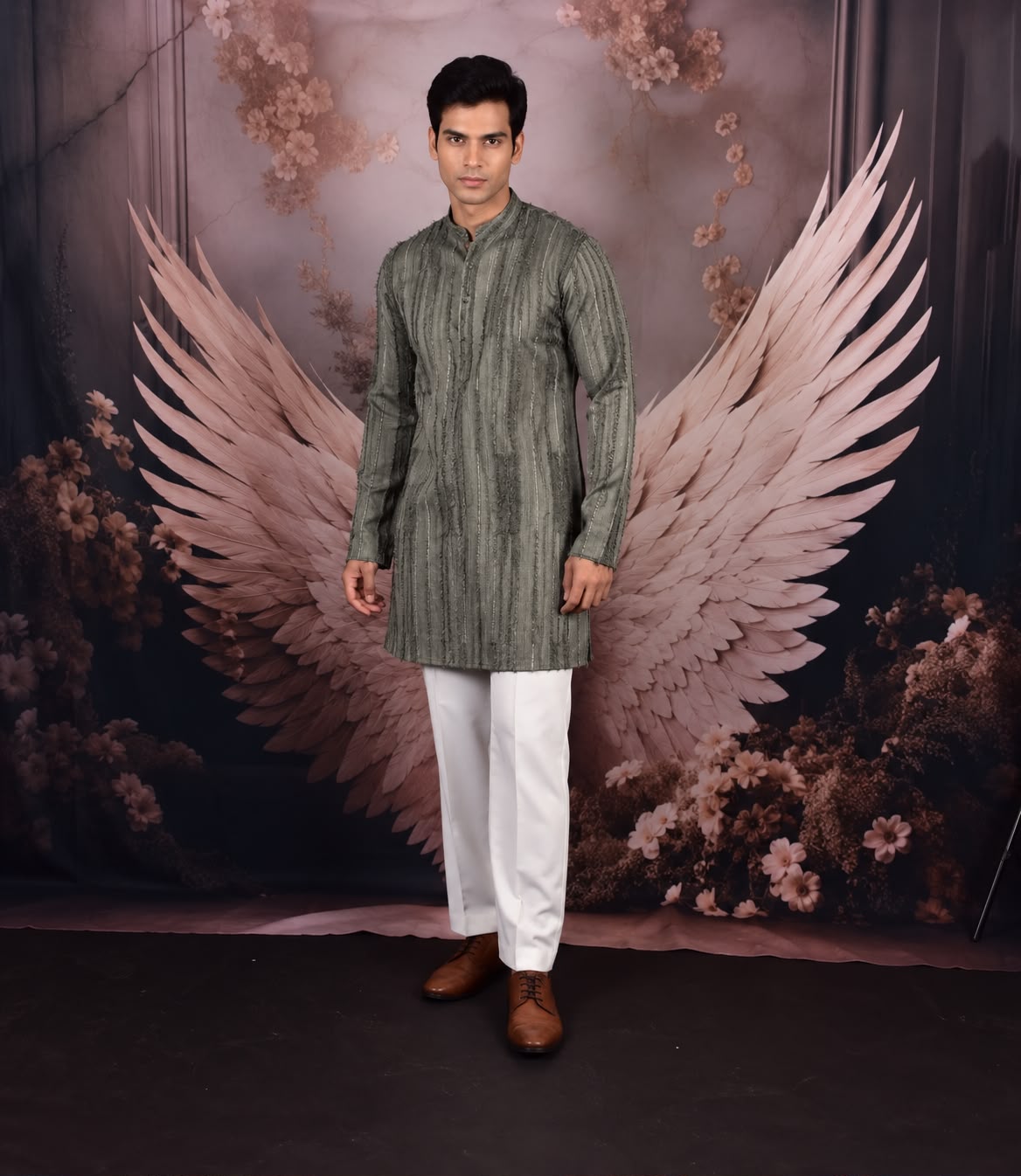 Greyish-Green Frayed Kurta