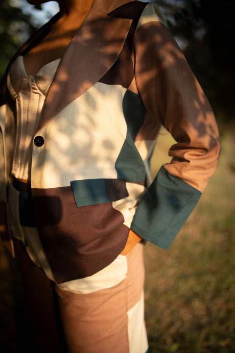 Peacock And Offwhite Geometric Printed Jacket And Trouser