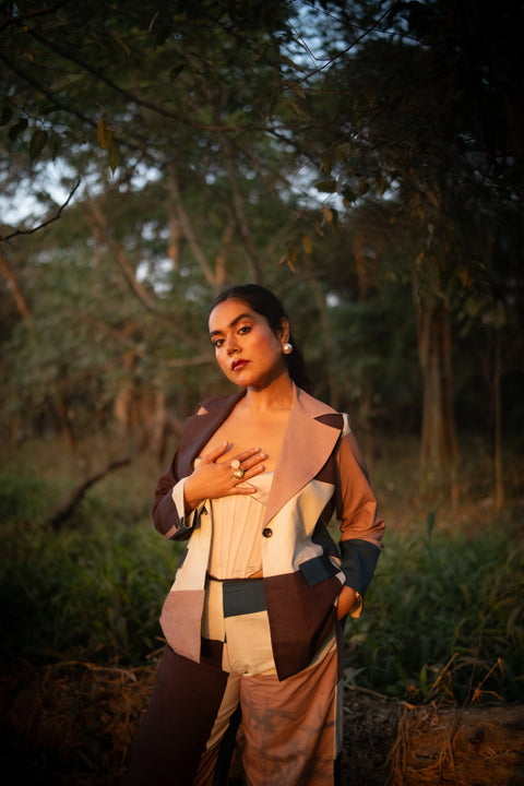 Peacock And Offwhite Geometric Printed Jacket And Trouser