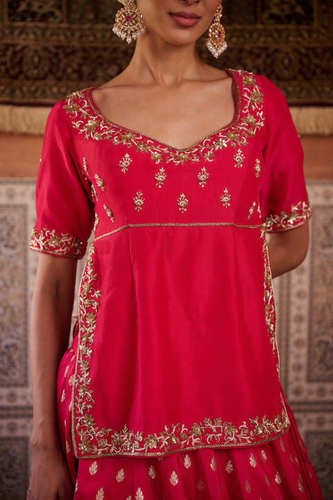 Fuchsia Embroidered Kurti With Banarsi Lehenga And Dupatta