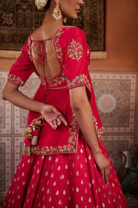Fuchsia Embroidered Kurti With Banarsi Lehenga And Dupatta