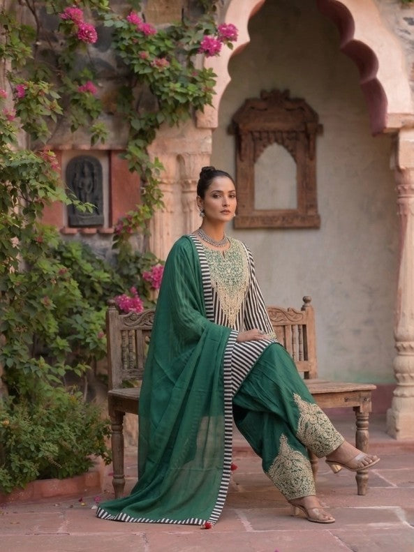 OG Green Queen Suit Set