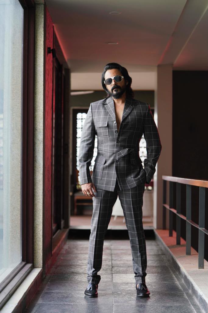 The Monarch Check Blazer Set