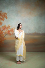 White And Yellow Sunflower Embroidery Cotton Silk & Organza Kurta Set (3 Pcs)