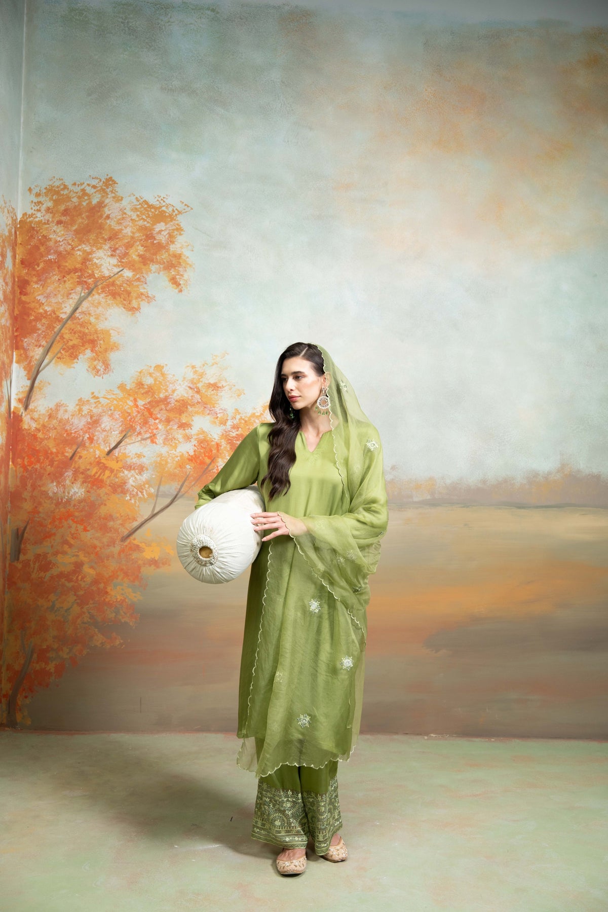 Green Organza Detailing Cotton Silk Kurta Set (3-Piece Set)