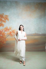 White Self Work Organza Kurta Set (3 Pcs)