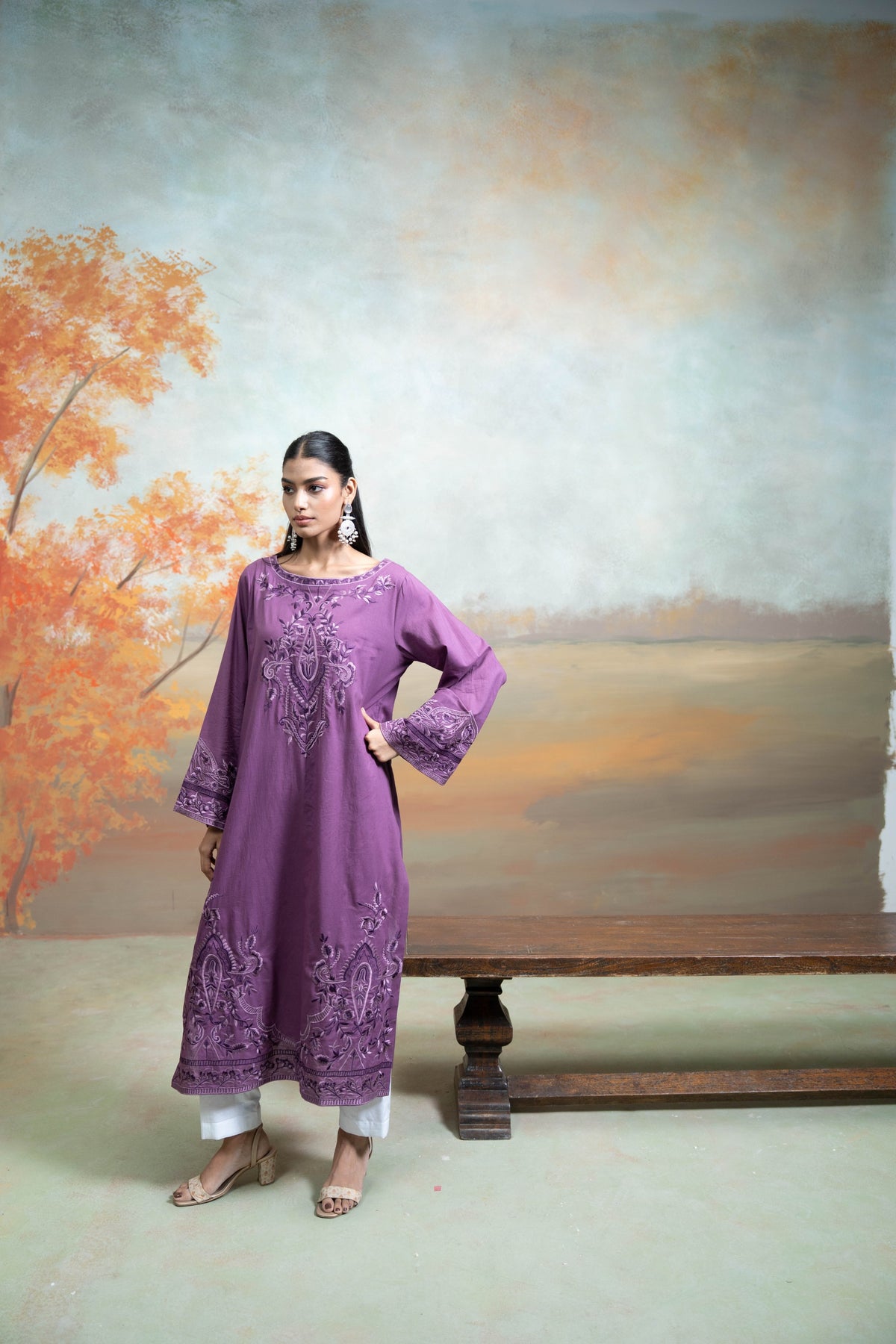Purple Embroidery Cotton Silk Kurta Set (2 Pcs)